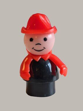 10/$25 Vintage 1980's Fisher-Price Little People Fireman with Red Hat